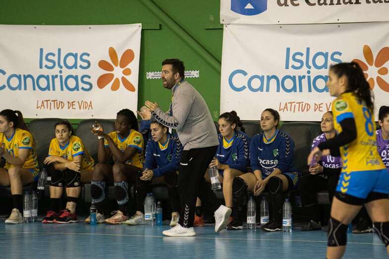 Imagen de archivo de Robert Cuesta durante un partido del Rocasa / TA